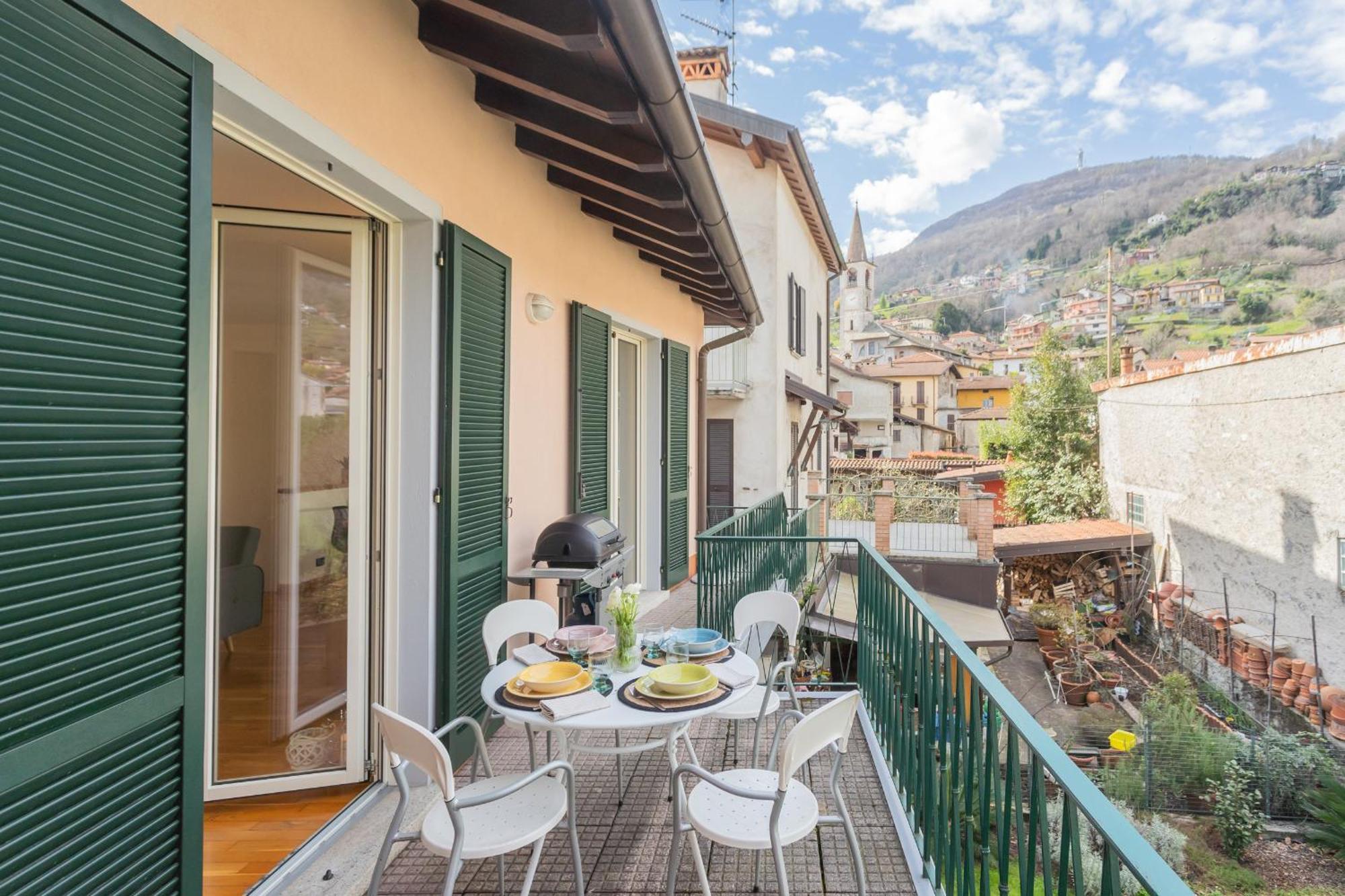Ponente Balcony & Garden By Rent All Como Gravedona Ngoại thất bức ảnh